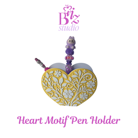 Heart Motif 3D Pen Holder